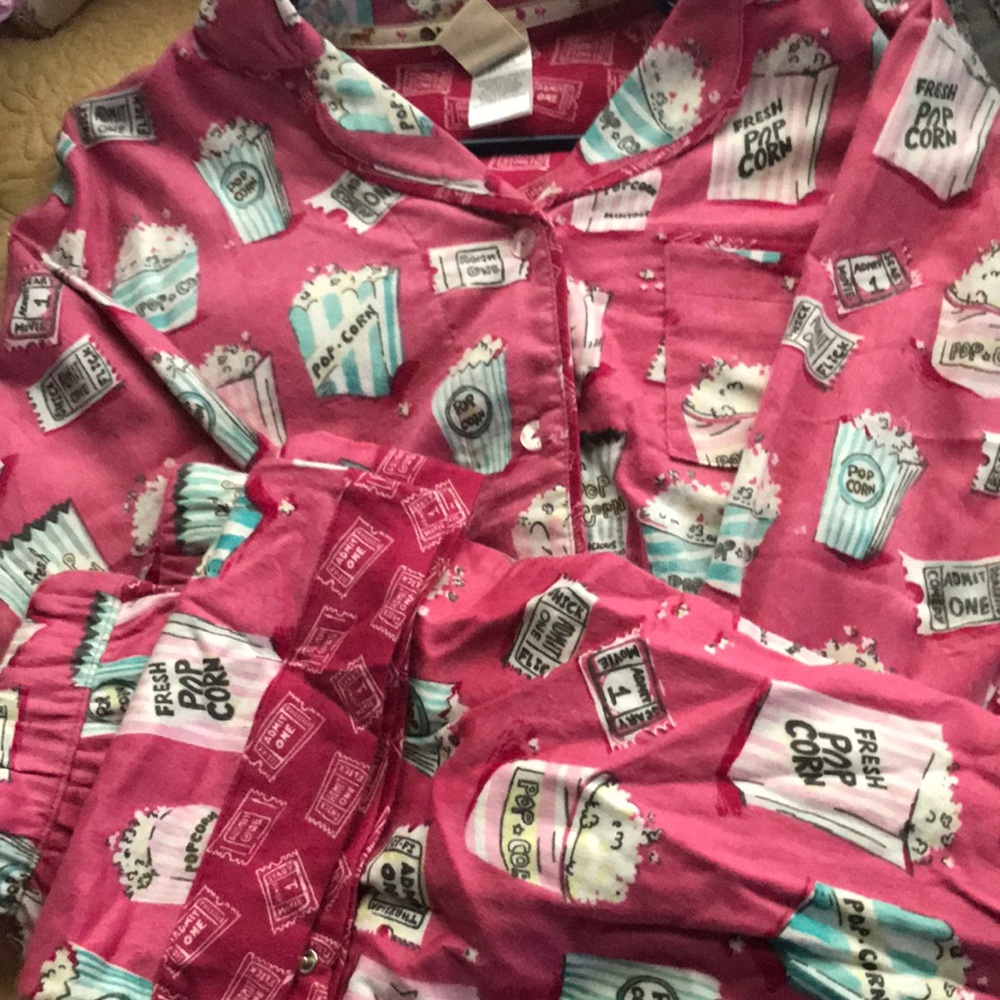 Comfortable Pajama set, (brand new)